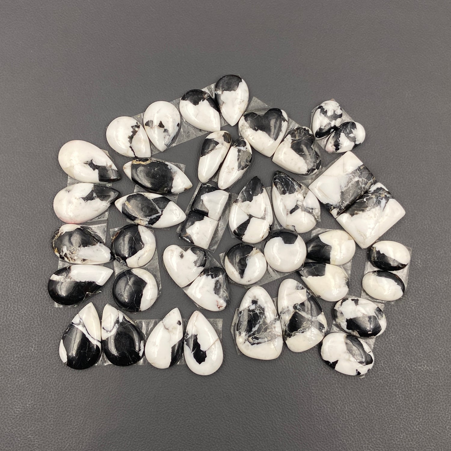 White Buffalo Dahlia - Matching  Pairs - Wholesale Lot - 20 Pair