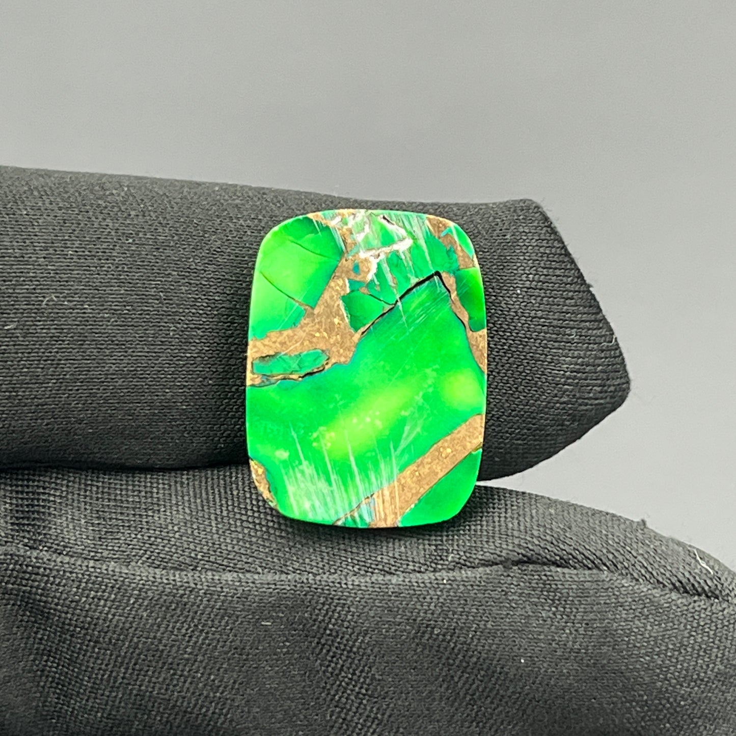 Kingman Forest Green Dahlia - Loose Cab - Baguette