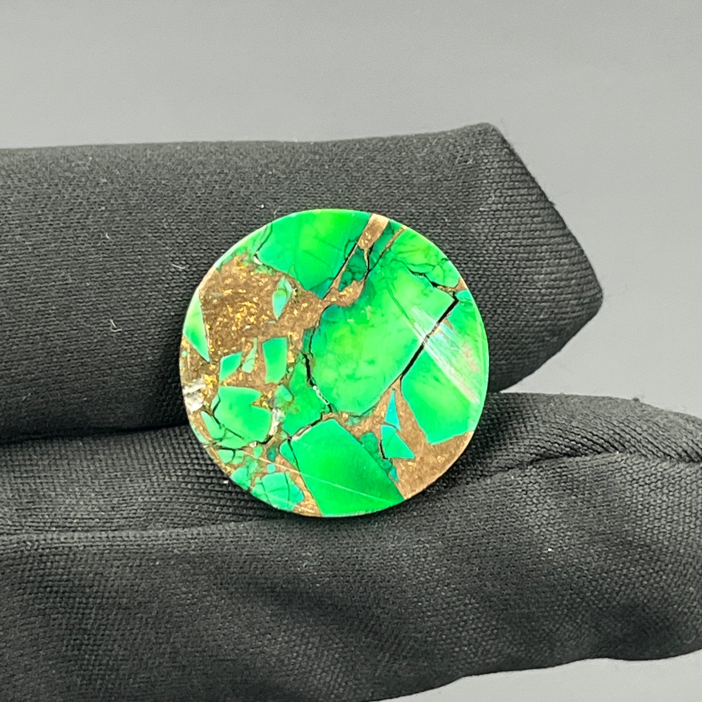 Kingman Forest Green Dahlia - Loose Cab - Round