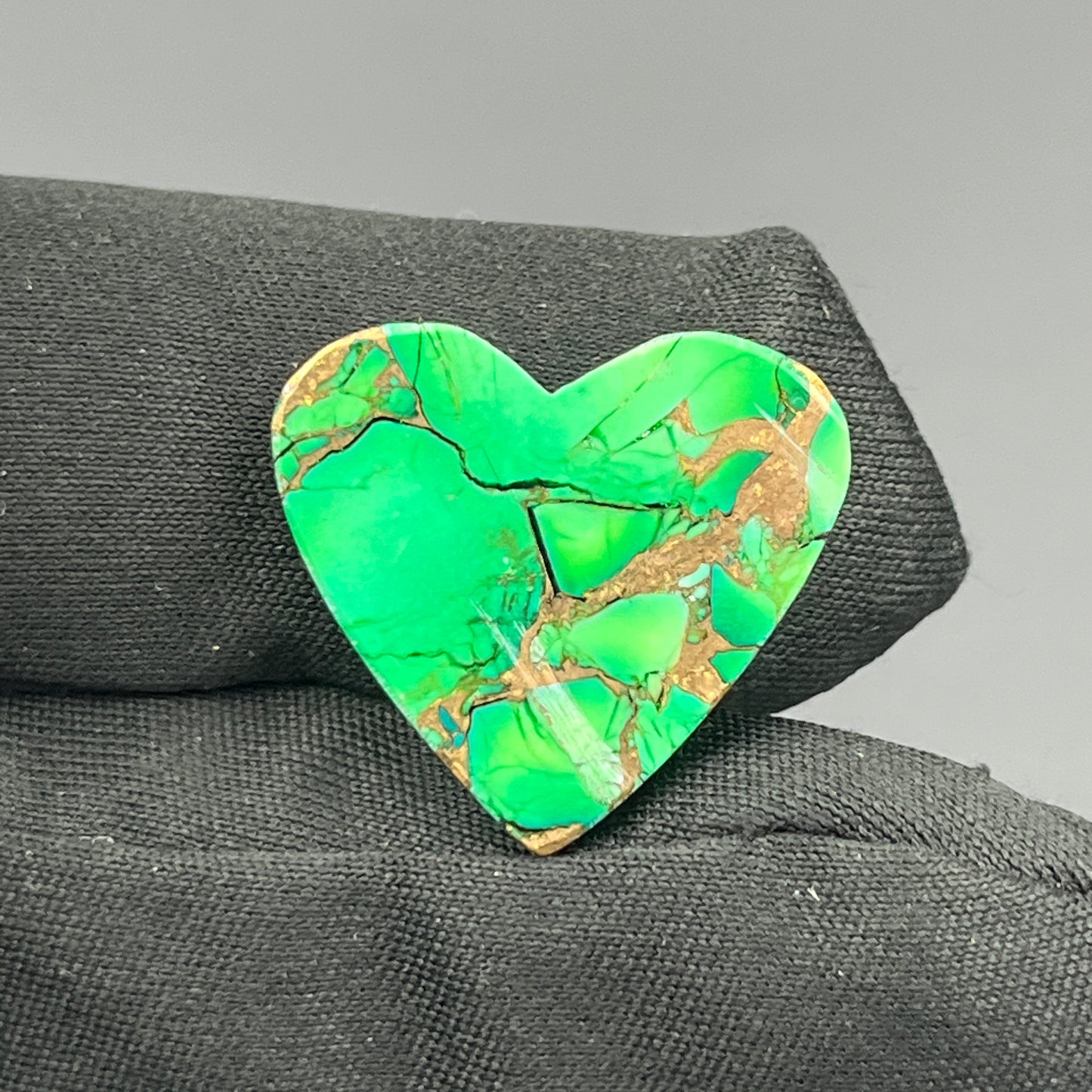 Kingman Forest Green Dahlia - Loose Cab - Heart