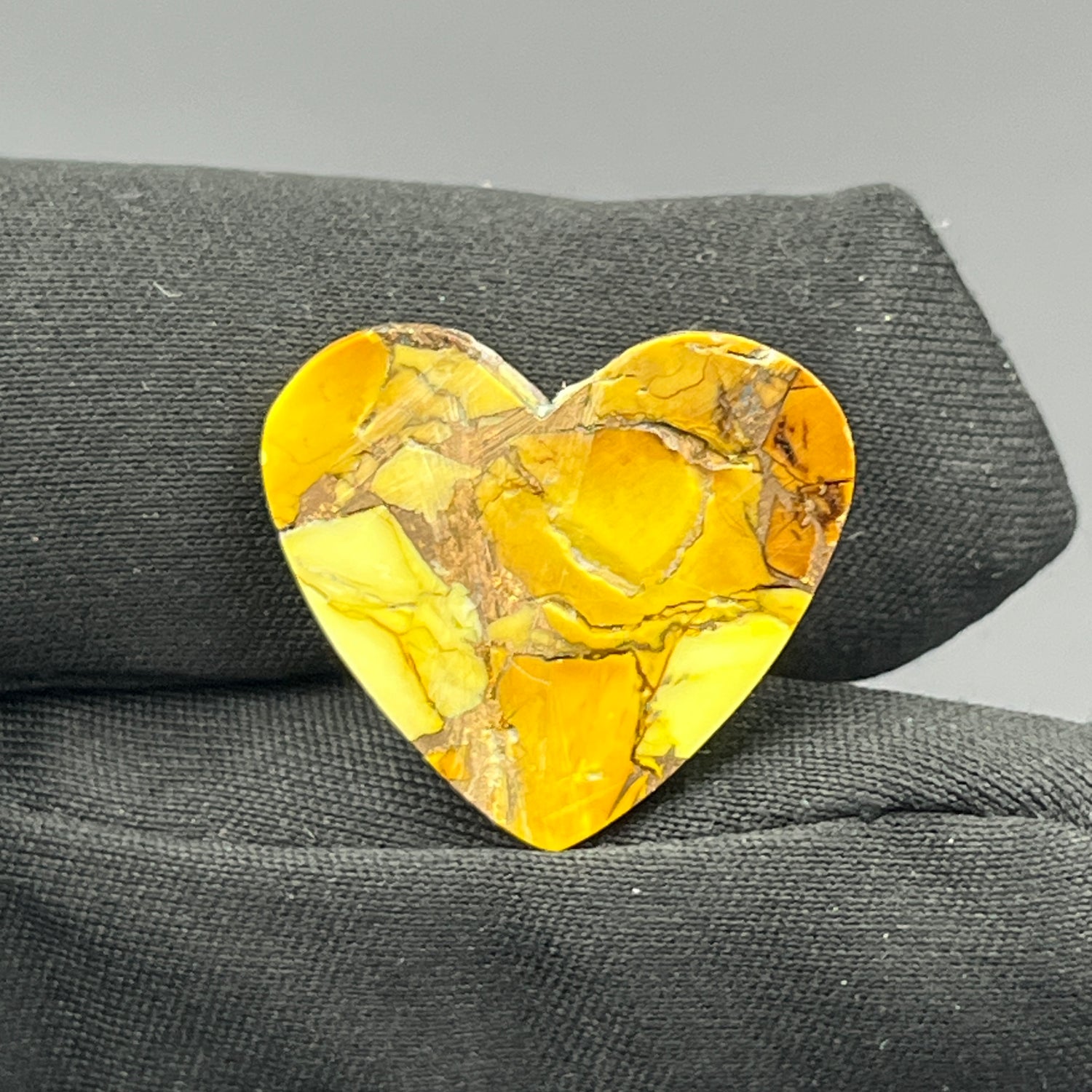 Kingman Honey Dahlia - Loose Cab - Heart