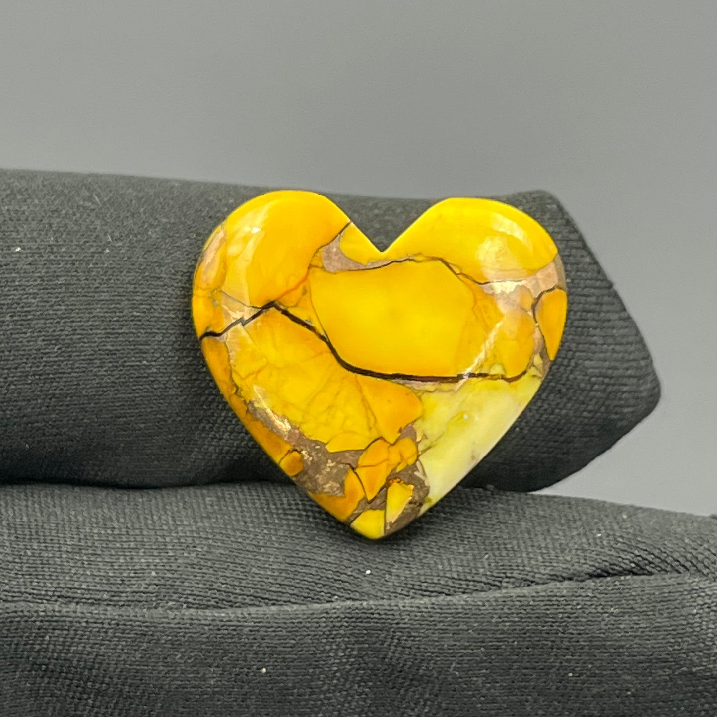 Kingman Honey Dahlia - Loose Cab - Heart