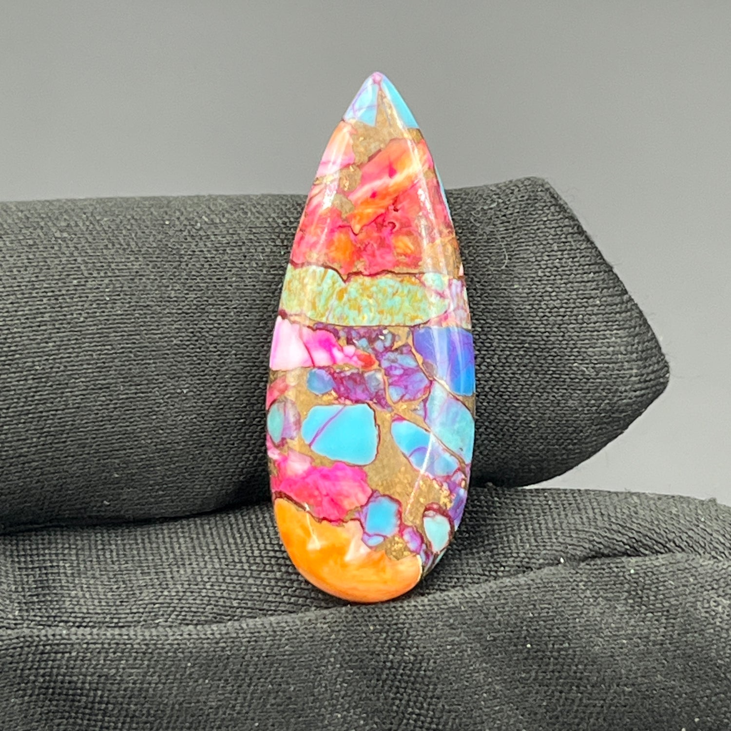 Kingman Pink Oyster Dahlia - Loose Cab - Teardrop