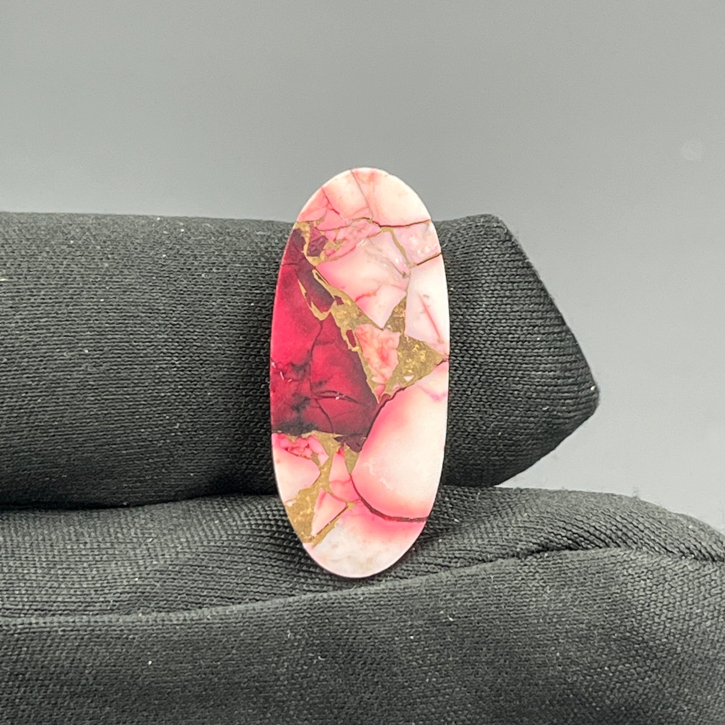 Kingman Red Rose Dahlia - Loose Cab -  Oval