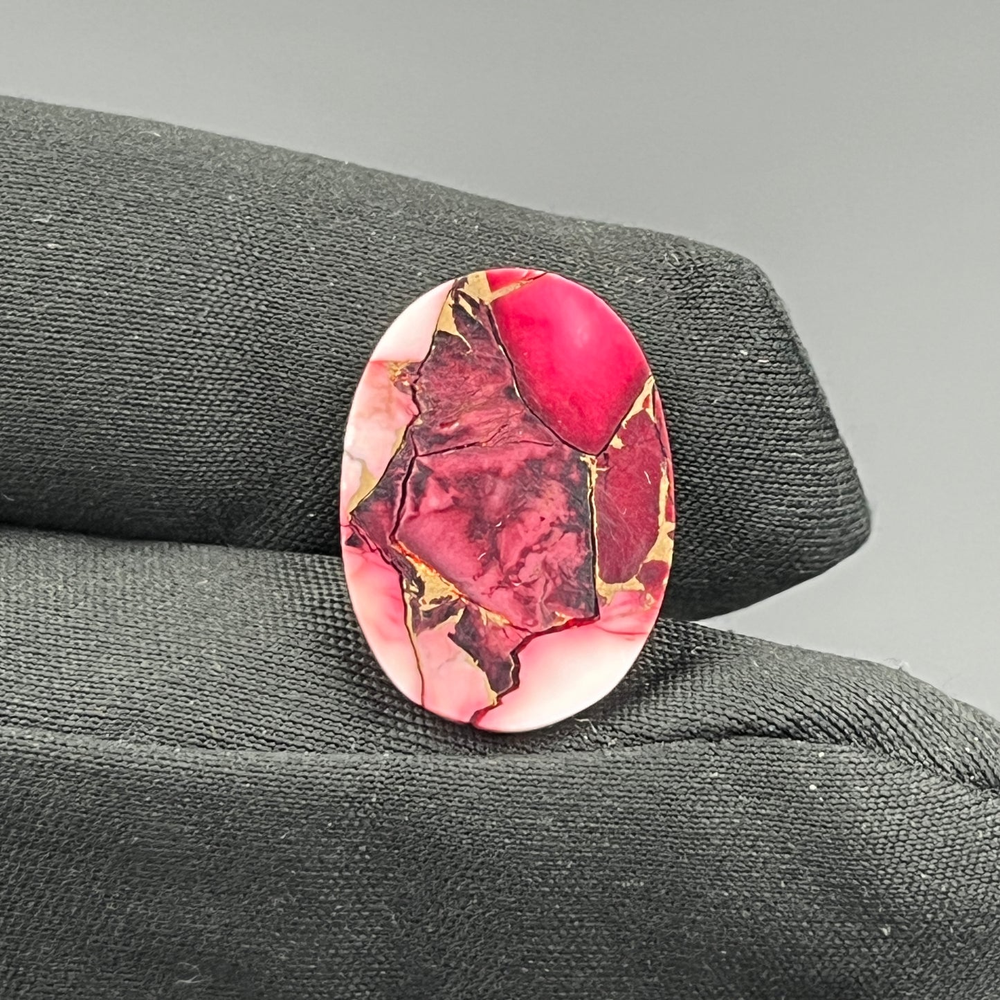 Kingman Red Rose Dahlia - Loose Cab -  Oval