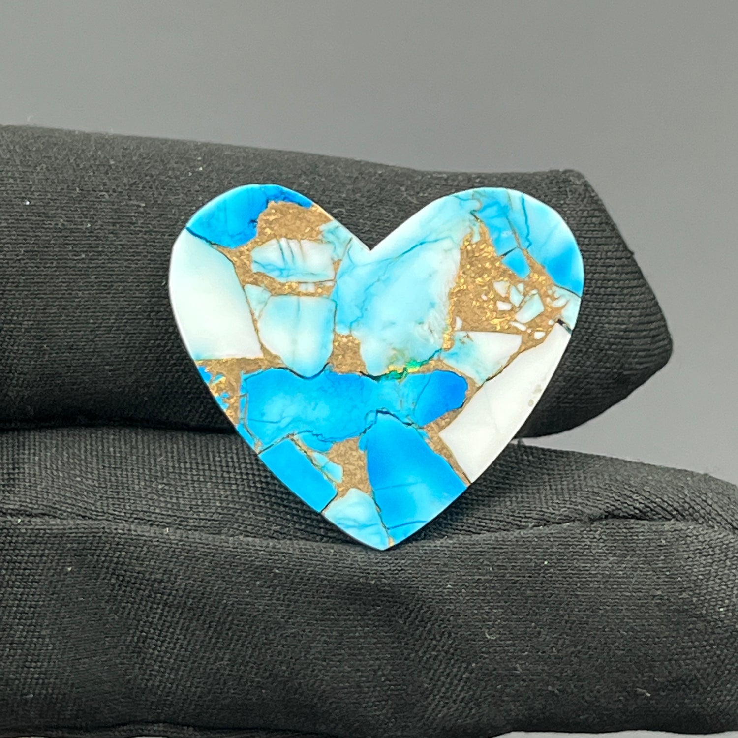 Kingman Ice Blue Dahlia - Loose Cabs - Heart