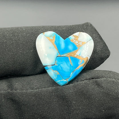 Kingman Ice Blue Dahlia - Loose Cabs - Heart