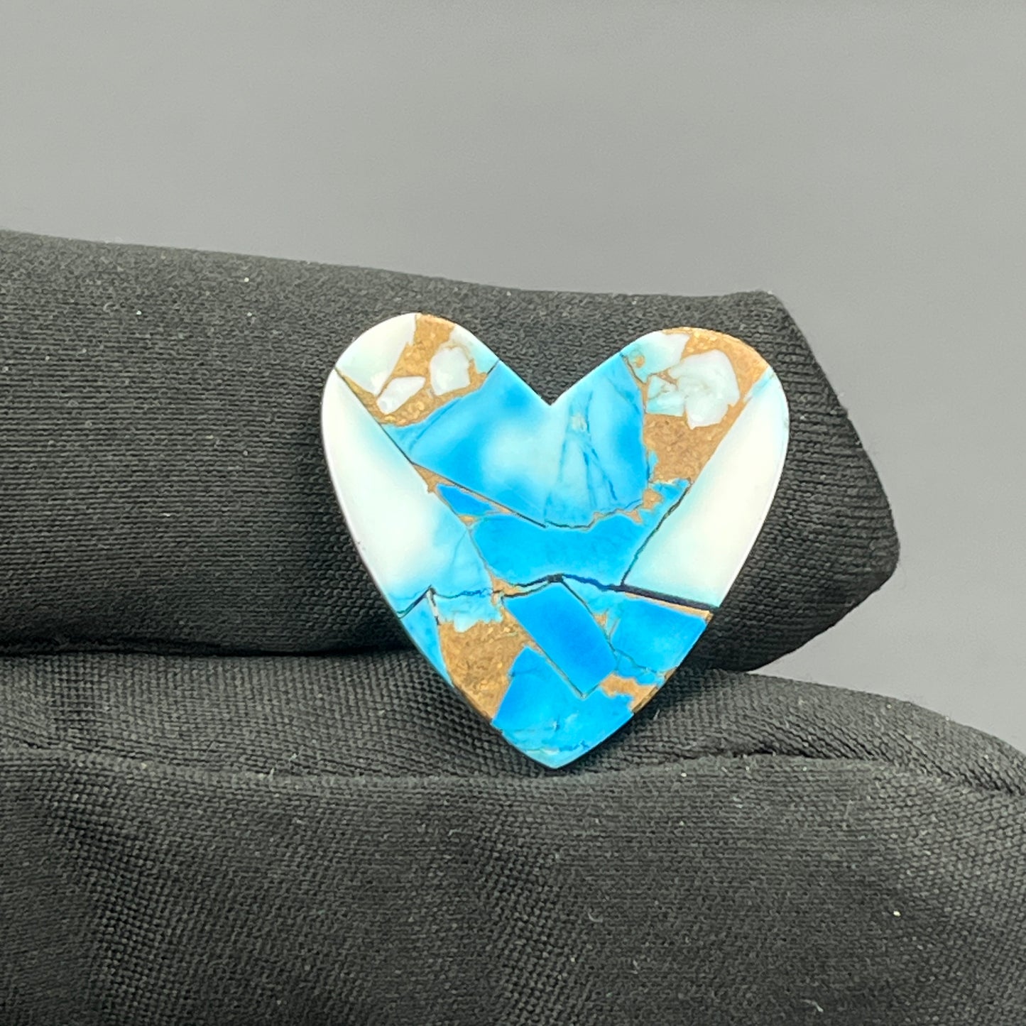Kingman Ice Blue Dahlia - Loose Cabs - Heart