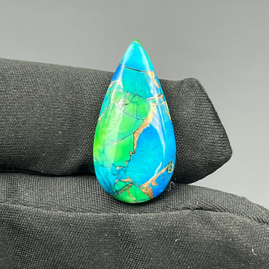Kingman Peacock Dahlia - Loose Cab - Teardrop