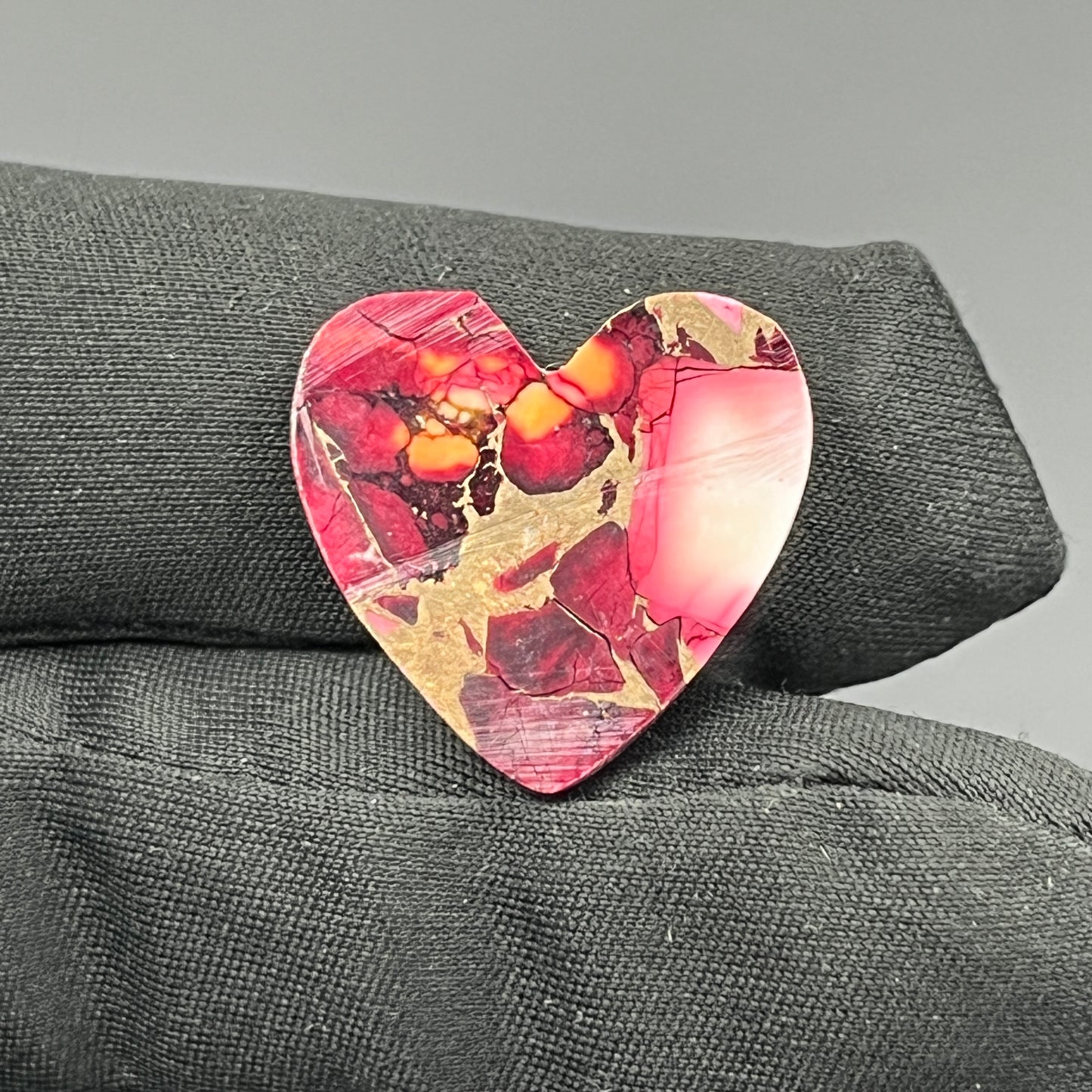 Kingman Red Rose Dahlia - Loose Cab -  Heart