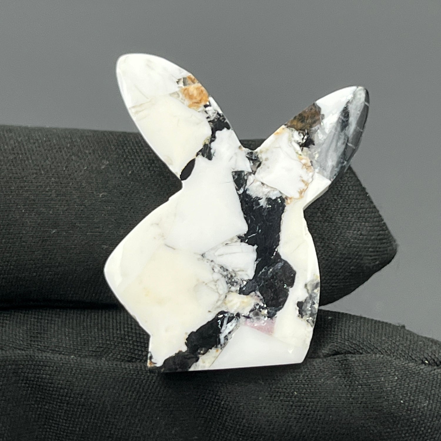 Kingman White Buffalo Turquoise - Loose Cab - Bunny