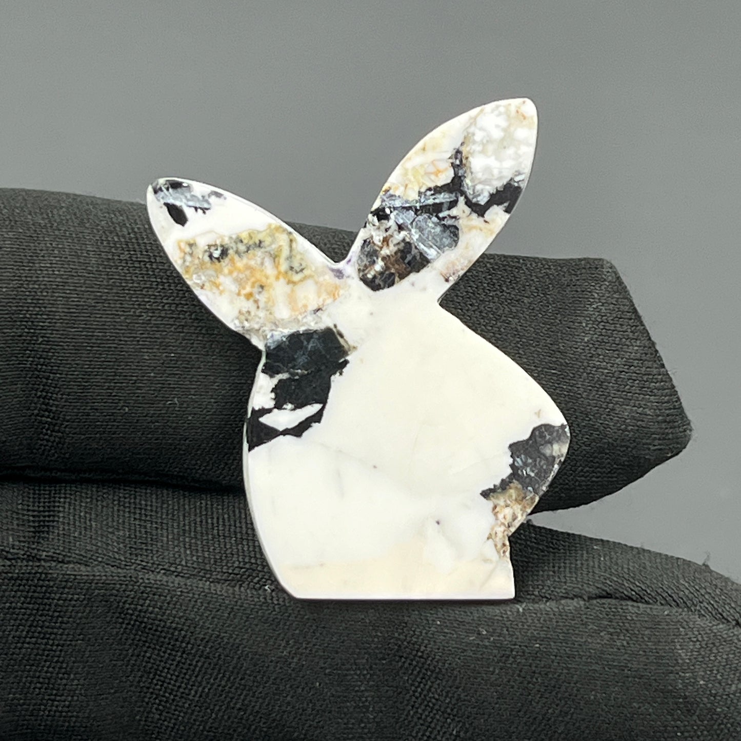 Kingman White Buffalo Turquoise - Loose Cab - Bunny