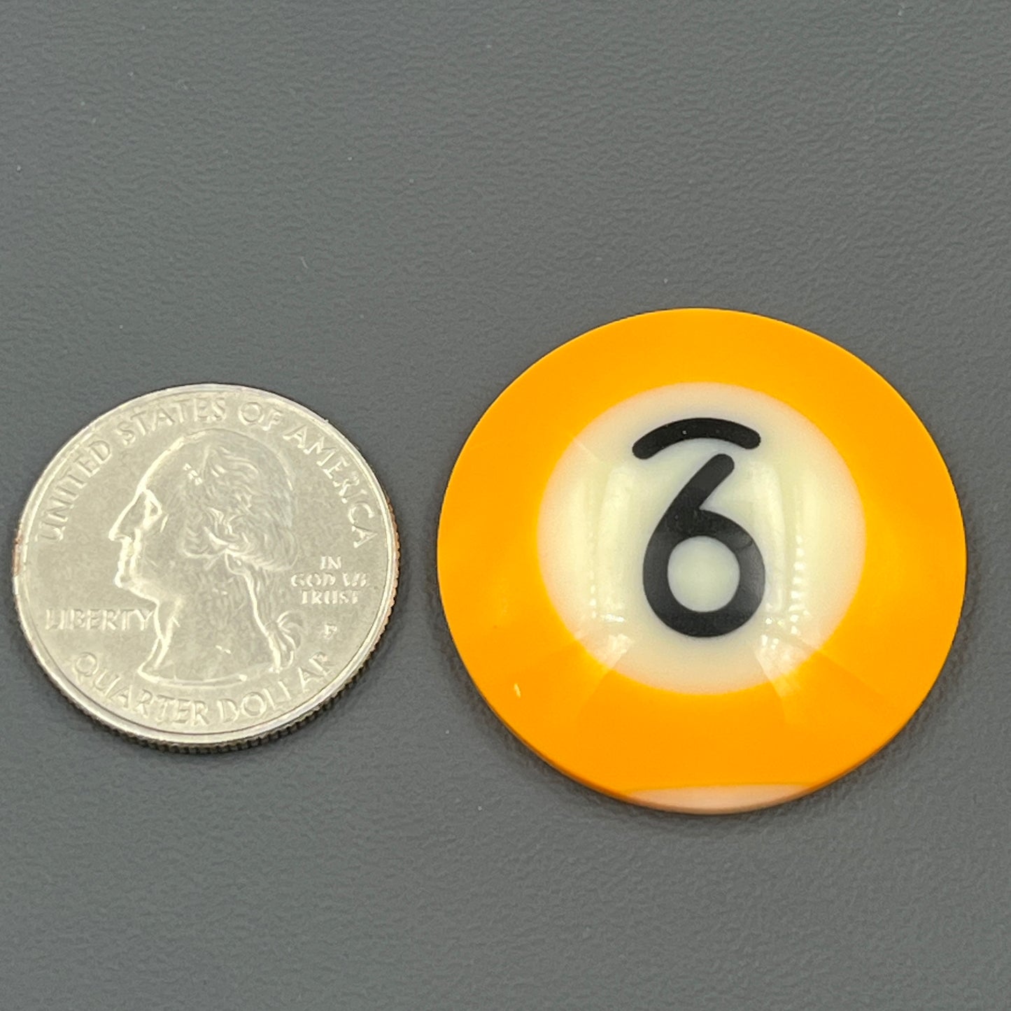 Billiards Cabochon - Round - 09