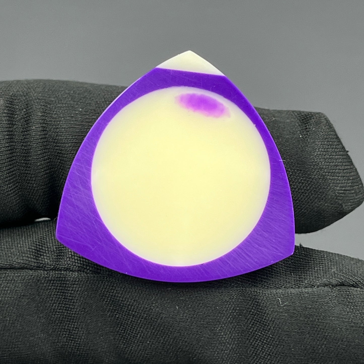 Billiards Cabochon - Trillion - 12