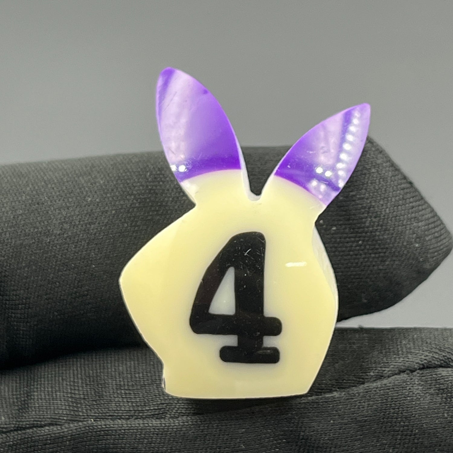 Billiards Cabochon - Bunny - 4