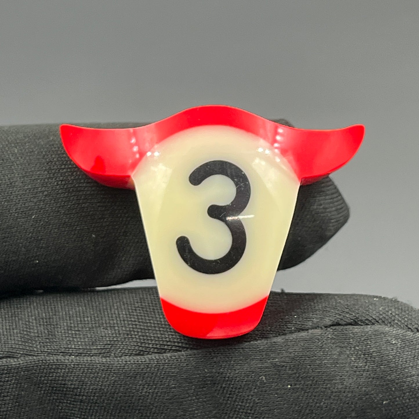 Billiards Cabochon - Bull - 03