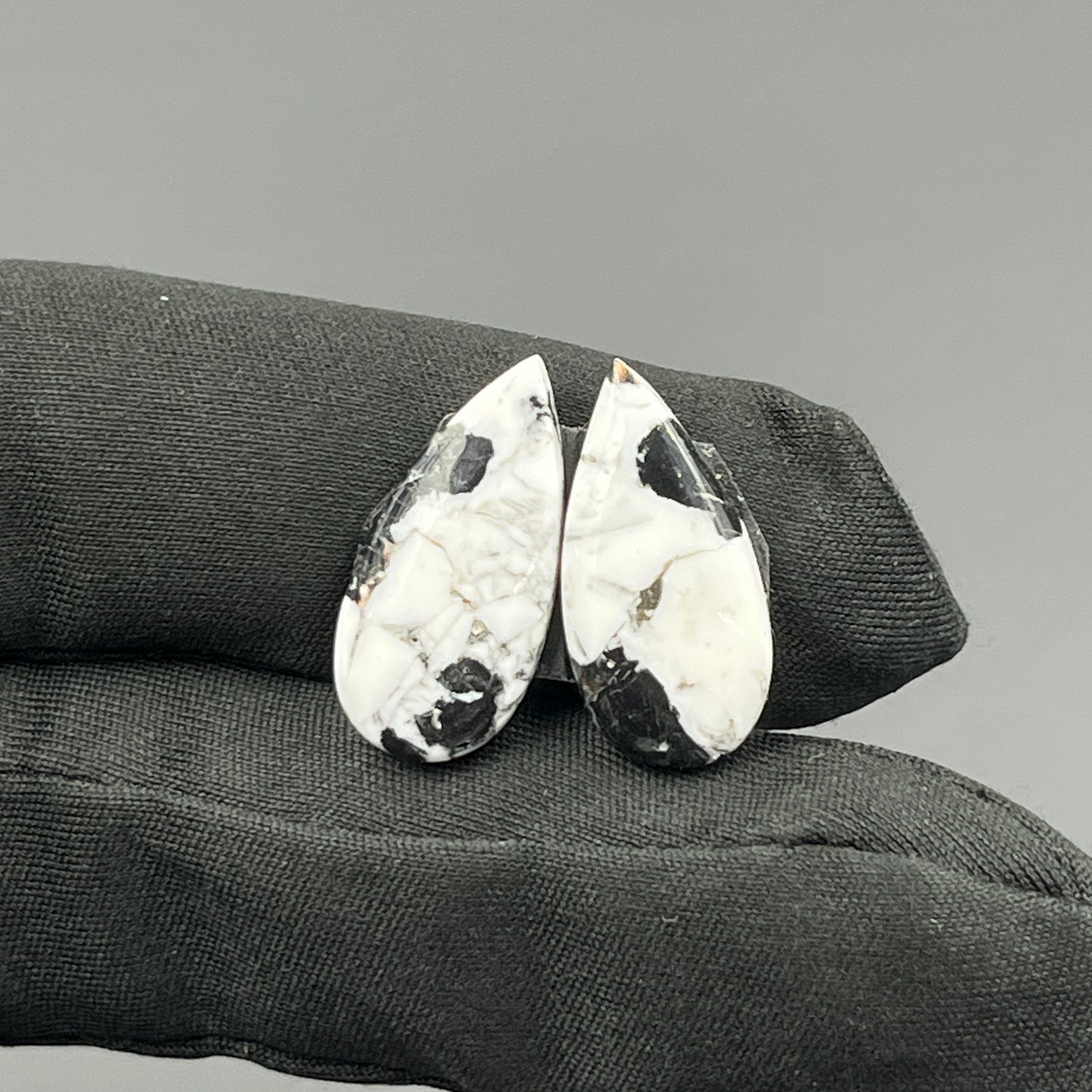 Kingman White Buffalo Turquoise - Matching Pairs - Teardrop