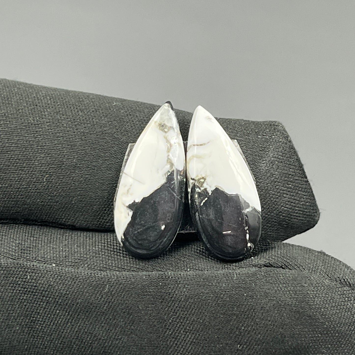 Kingman White Buffalo Turquoise - Matching Pairs - Teardrop