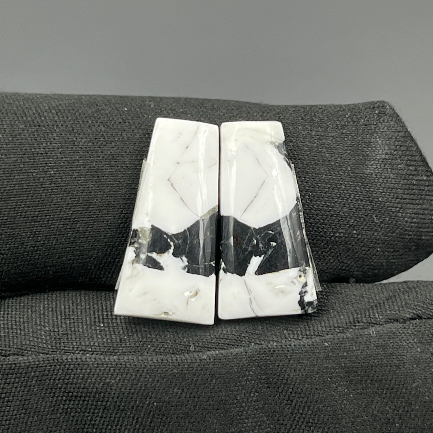 Kingman White Buffalo Turquoise - Matching Pairs - Tumble