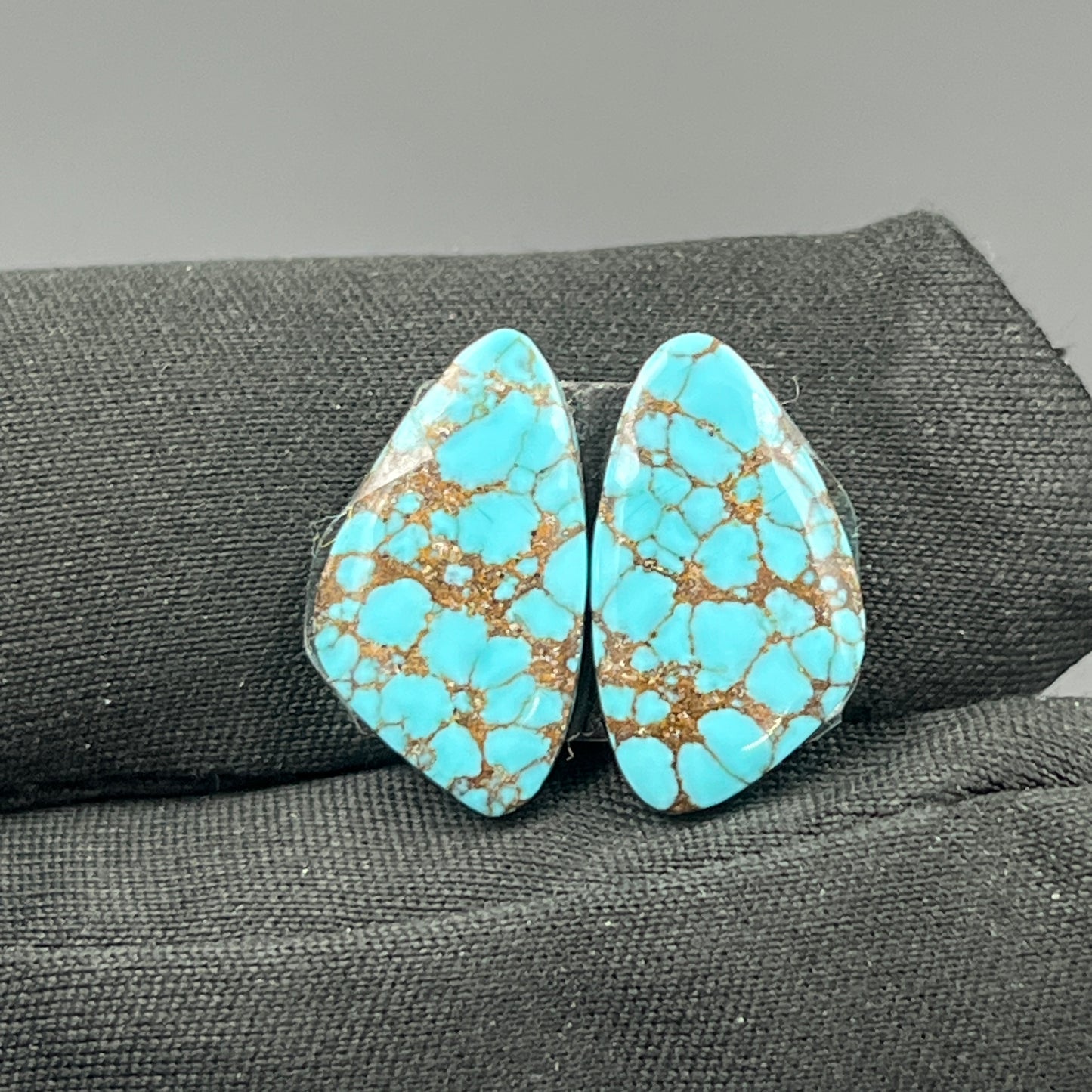 Hubei Turquoise - Matching Pairs - Tumble