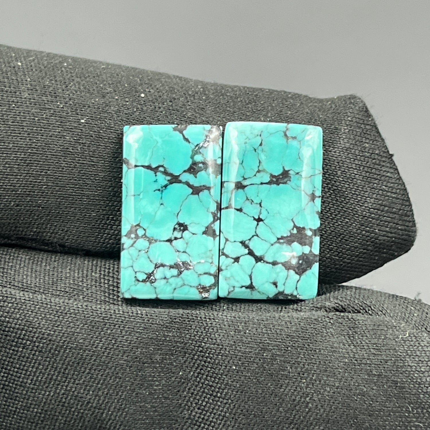 Hubei Turquoise - Matching Pairs - Baguette