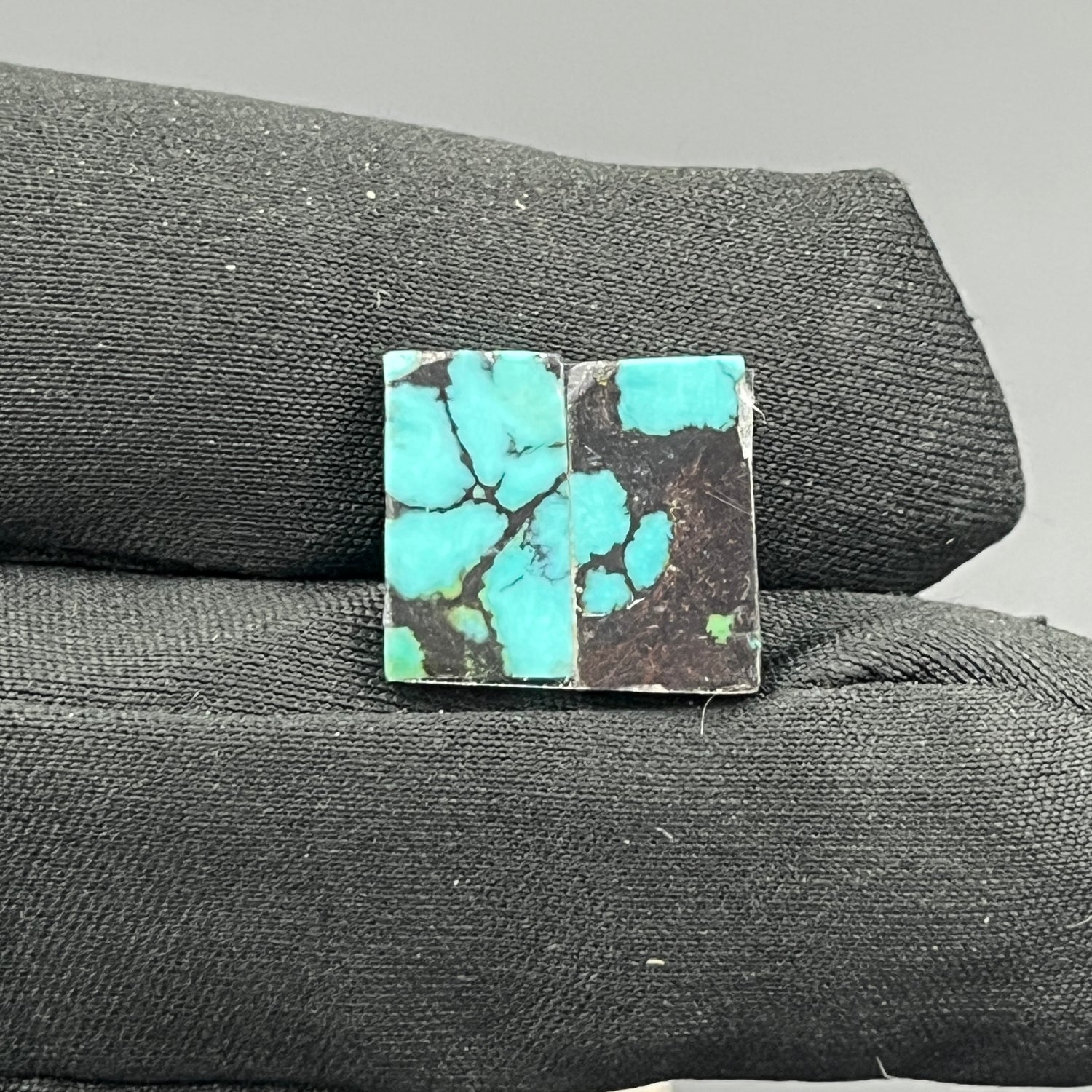 Hubei Turquoise - Matching Pairs - Baguette