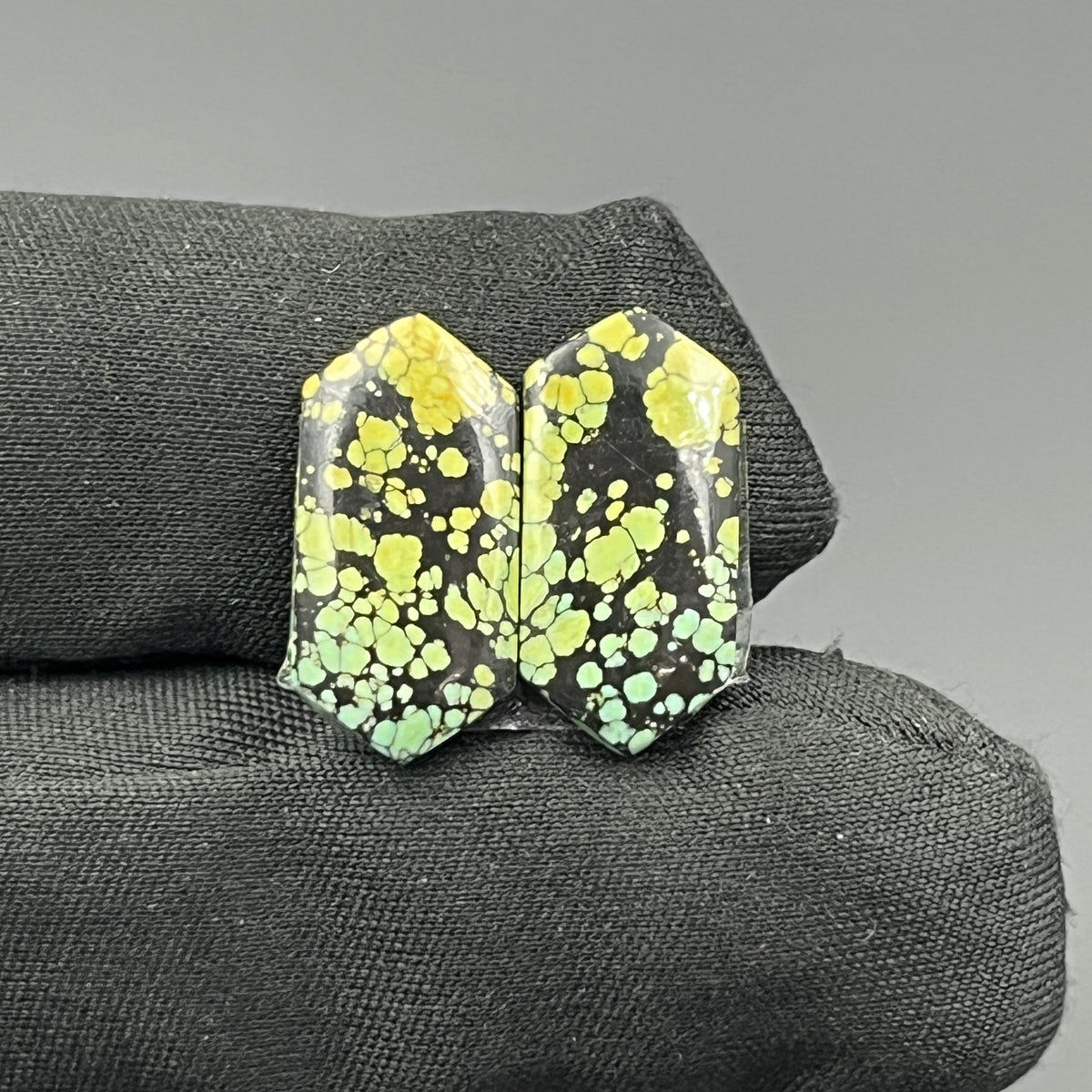 Hubei Turquoise Cabochon Hexagon - Front View