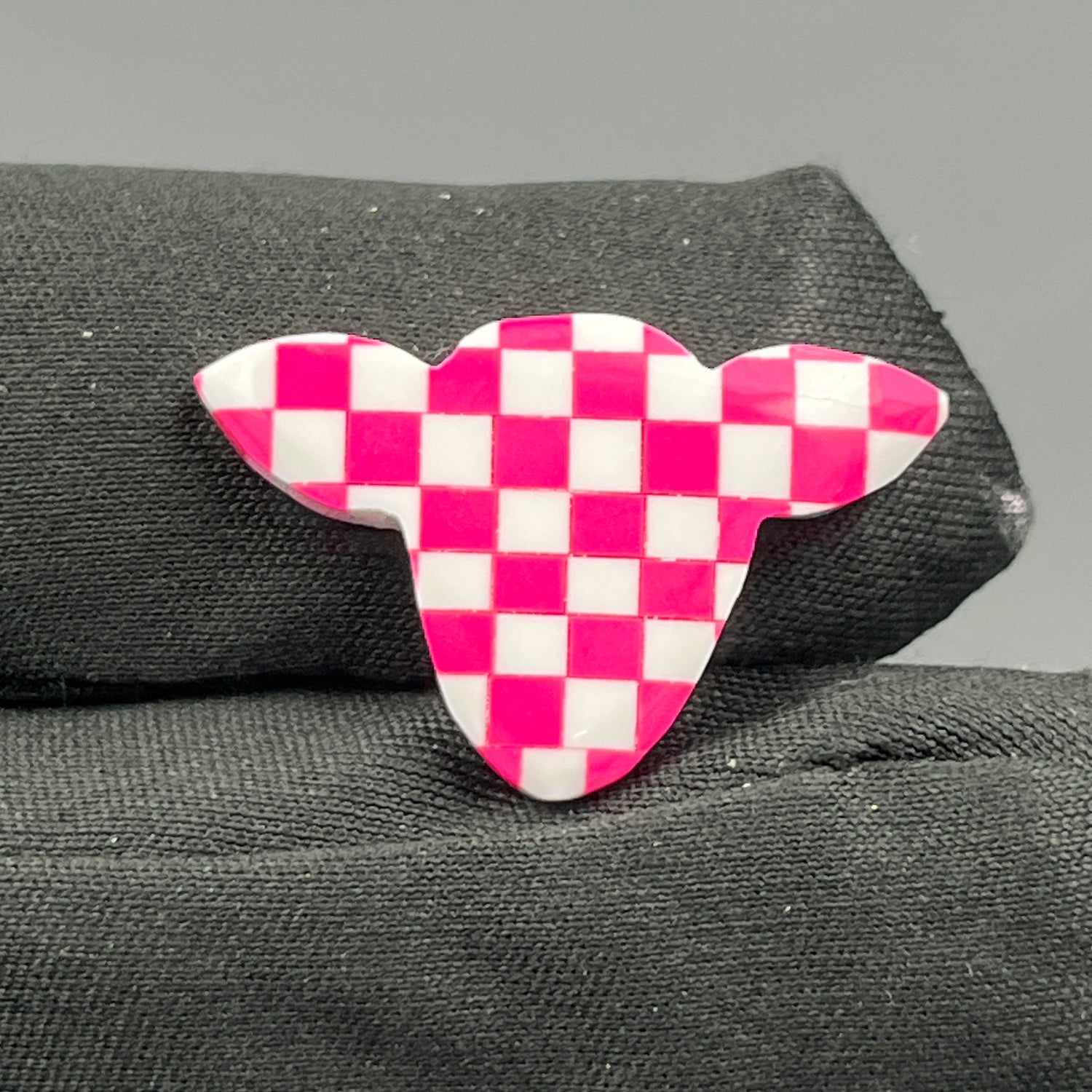 Pink & White Checker Board Cabochon - Cow Head