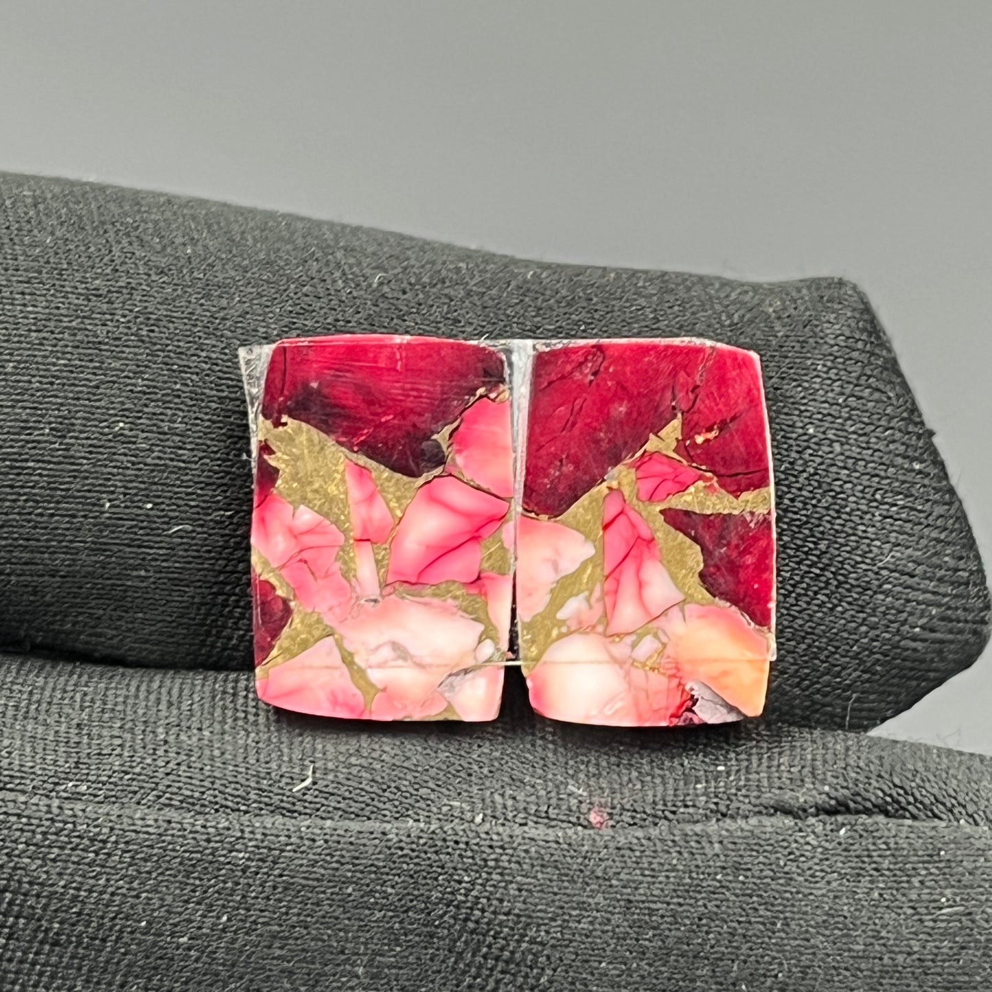 Kingman Red Rose Dahlia - Matching Pairs - Baguette