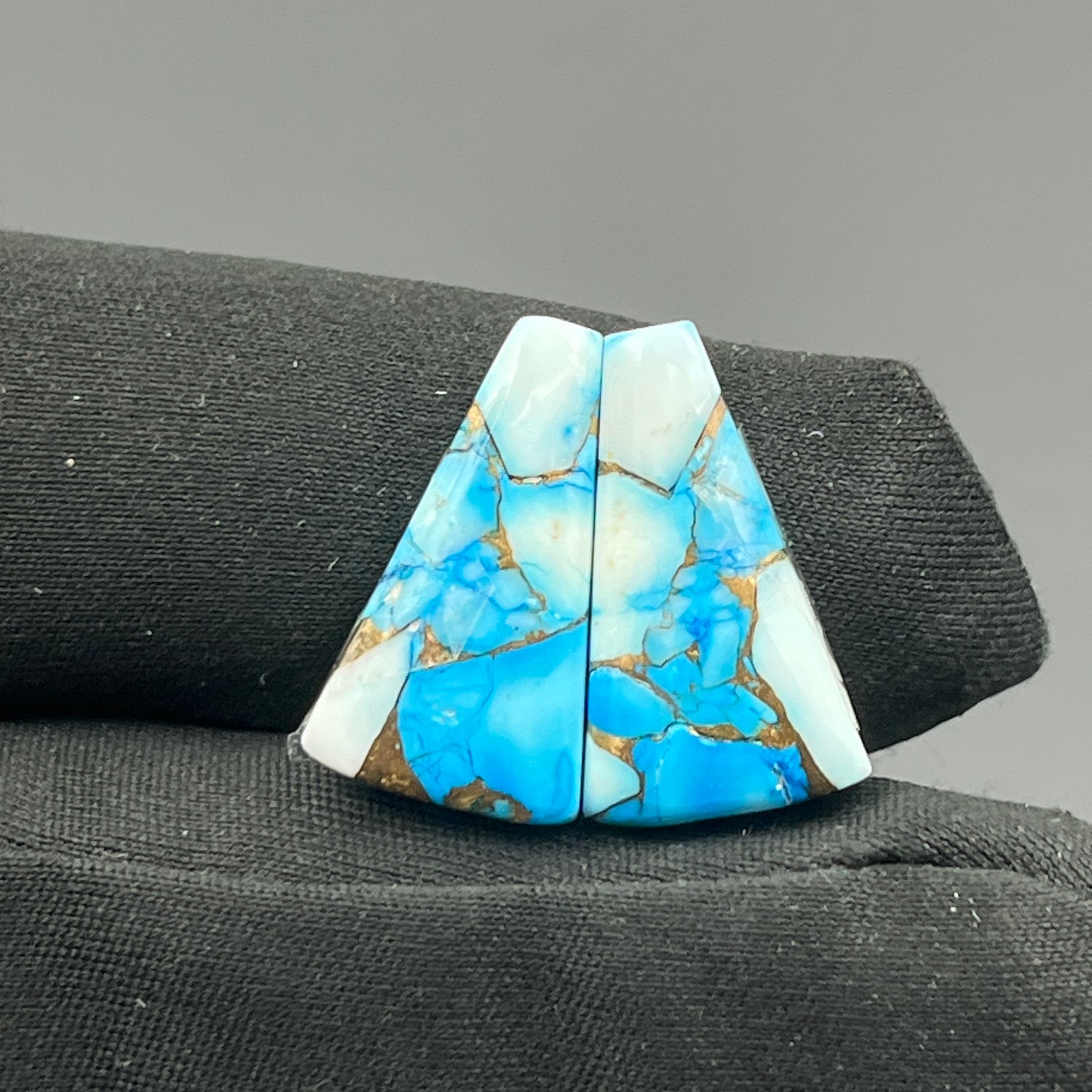 Kingman Ice Blue Dahlia - Matching Pairs - Tumble