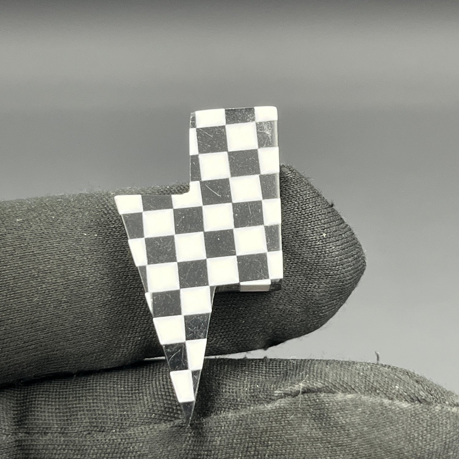 Black & White Checker Board Cabochon - Thunderbolt
