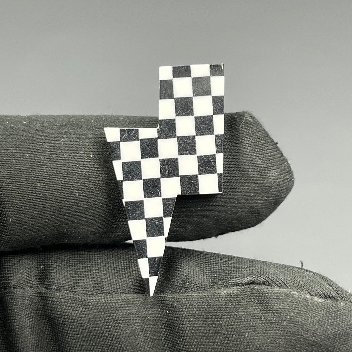 Black & White Checker Board Cabochon - Thunderbolt